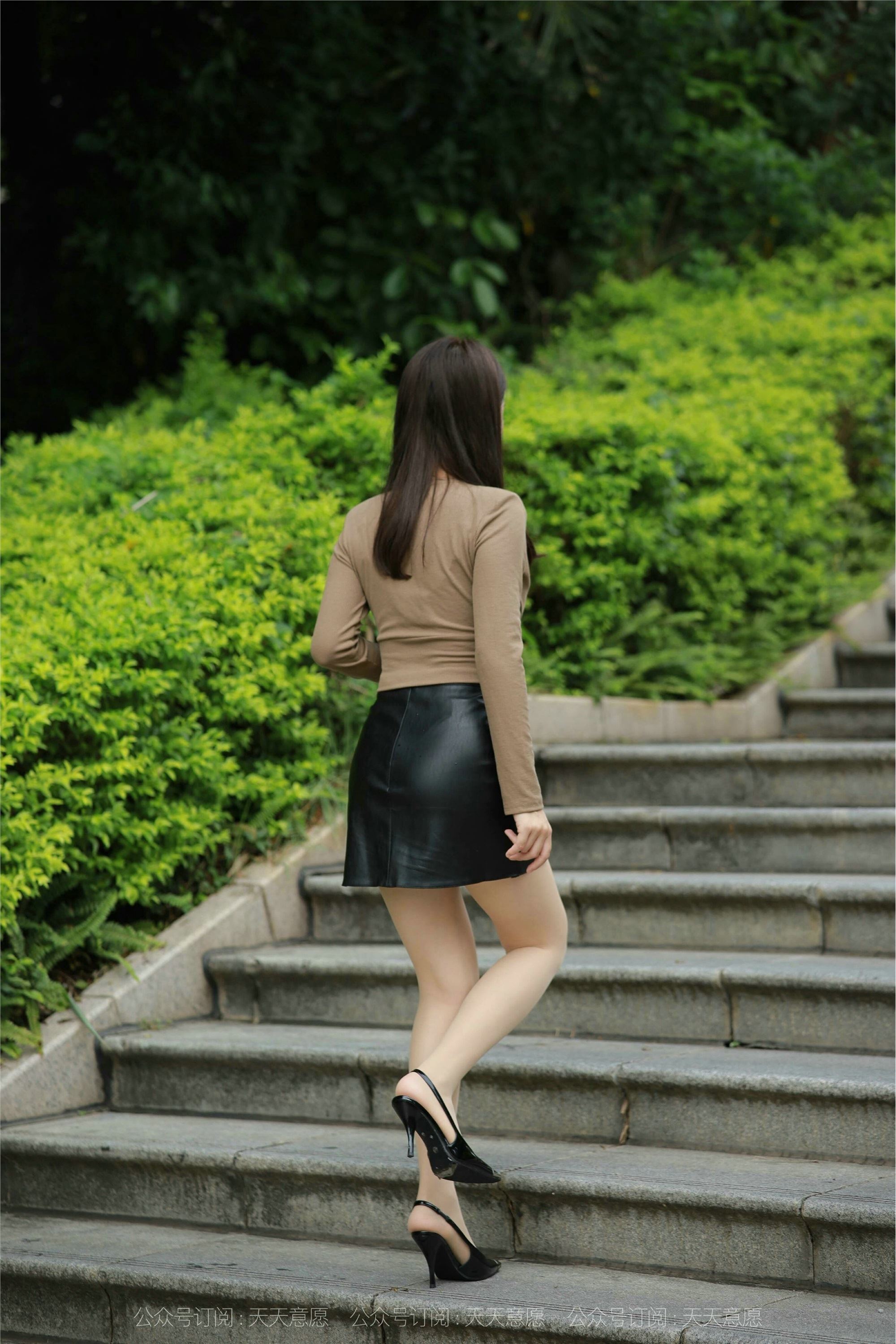 IESS异思趣向  2021.10.07 丝享家940：小婕《公园偶遇》